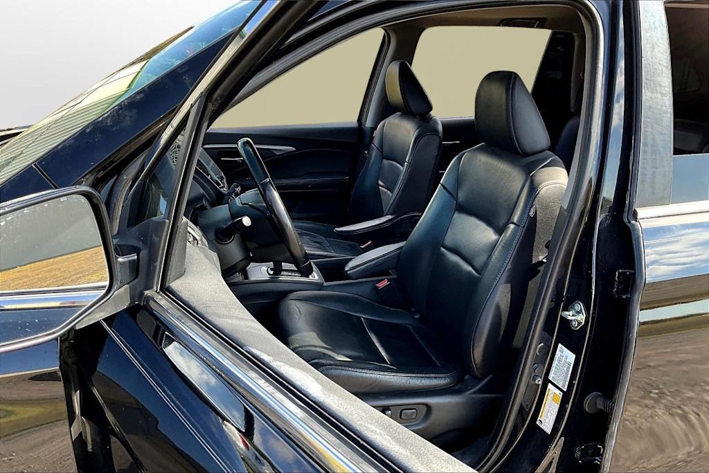 Thumbnail: 2020 Honda Pilot - 28