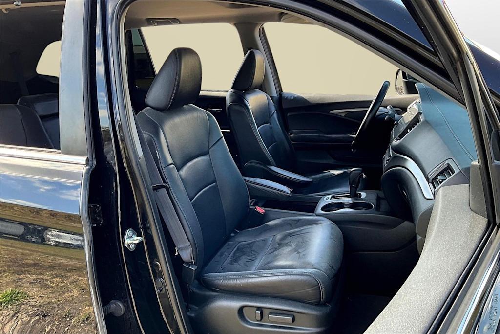 Thumbnail: 2020 Honda Pilot - 9