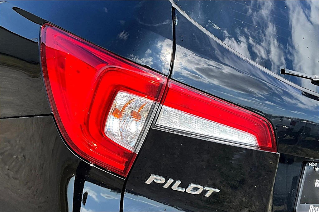 Thumbnail: 2020 Honda Pilot - 32