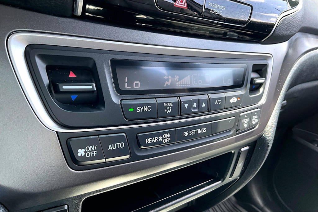 Thumbnail: 2023 Honda Passport - 26