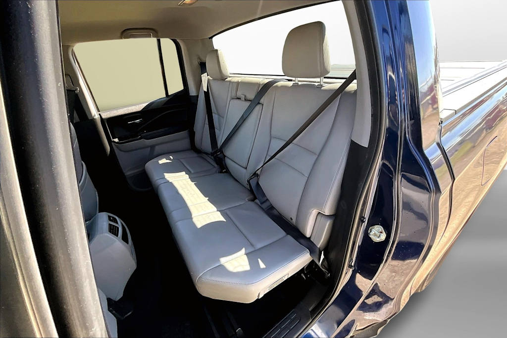 Thumbnail: 2017 Honda Ridgeline - 11