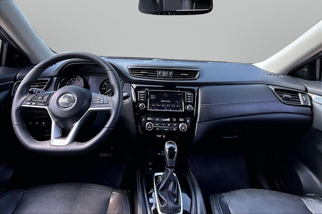 Thumbnail: 2020 Nissan Rogue - 10