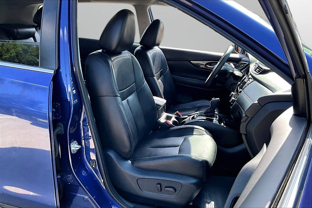 Thumbnail: 2020 Nissan Rogue - 8