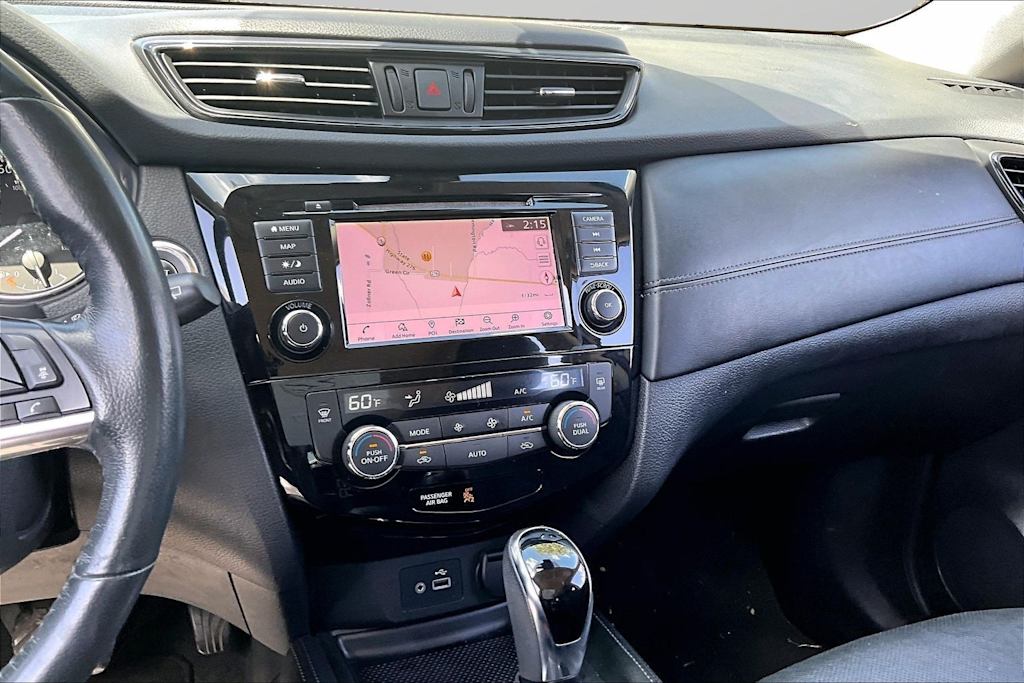 Thumbnail: 2018 Nissan Rogue - 14