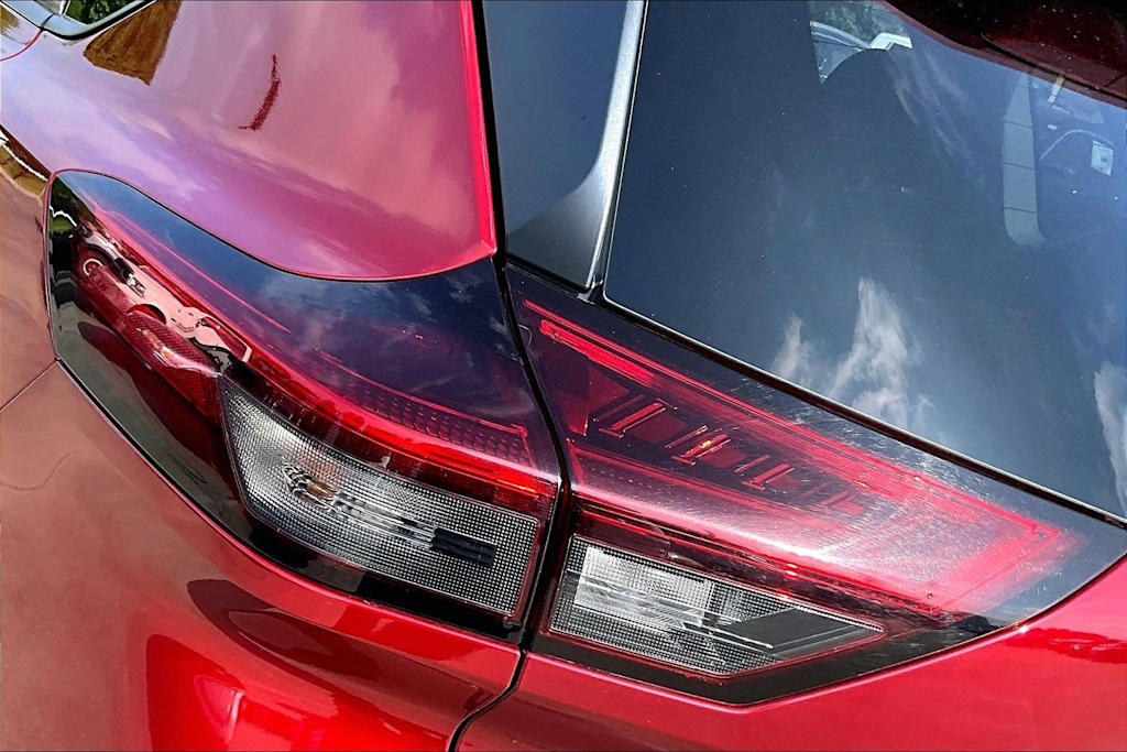 Thumbnail: 2022 Nissan Rogue - 28