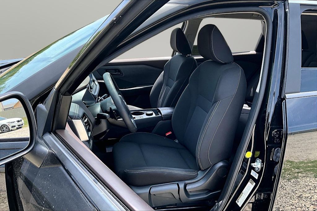 Thumbnail: 2023 Nissan Rogue - 9