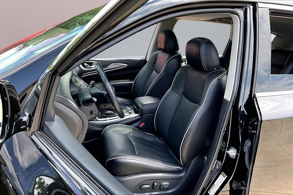 Thumbnail: 2019 INFINITI QX60 - 7