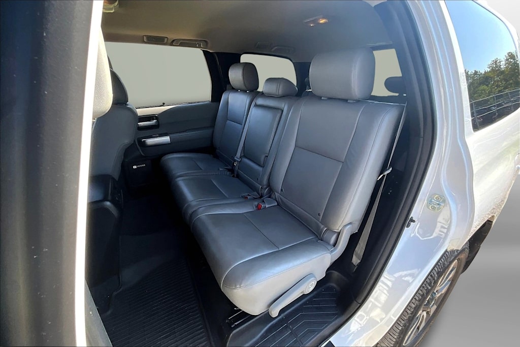 Thumbnail: 2020 Toyota Sequoia - 11