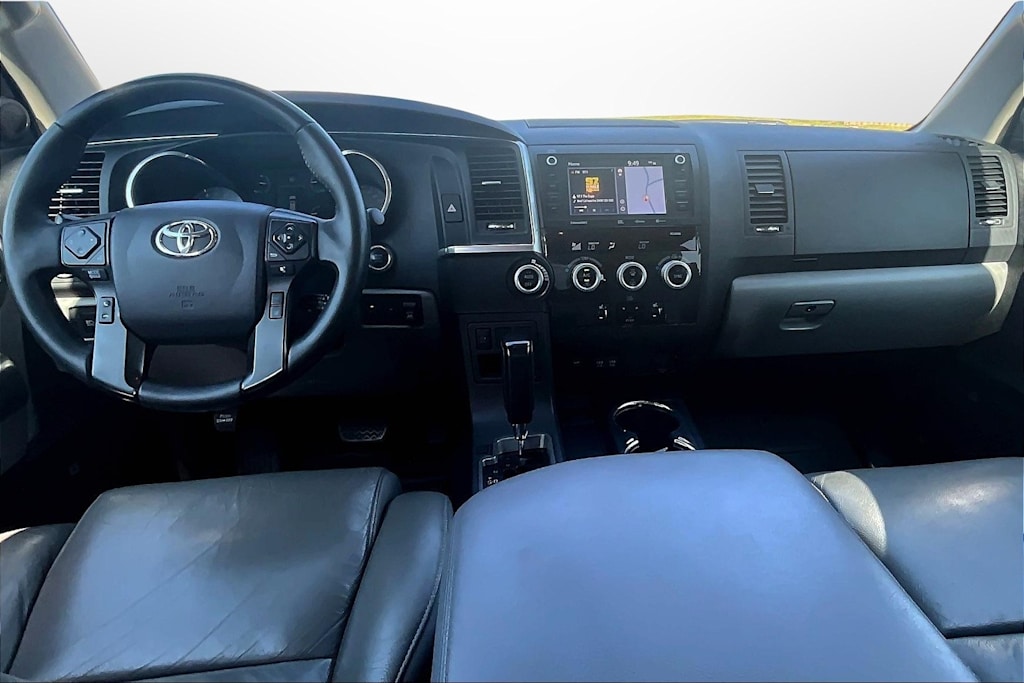 Thumbnail: 2020 Toyota Sequoia - 21