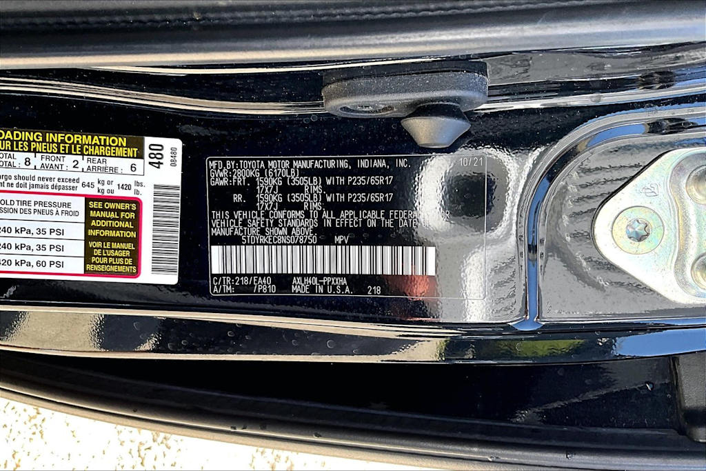 Thumbnail: 2022 Toyota Sienna - 17