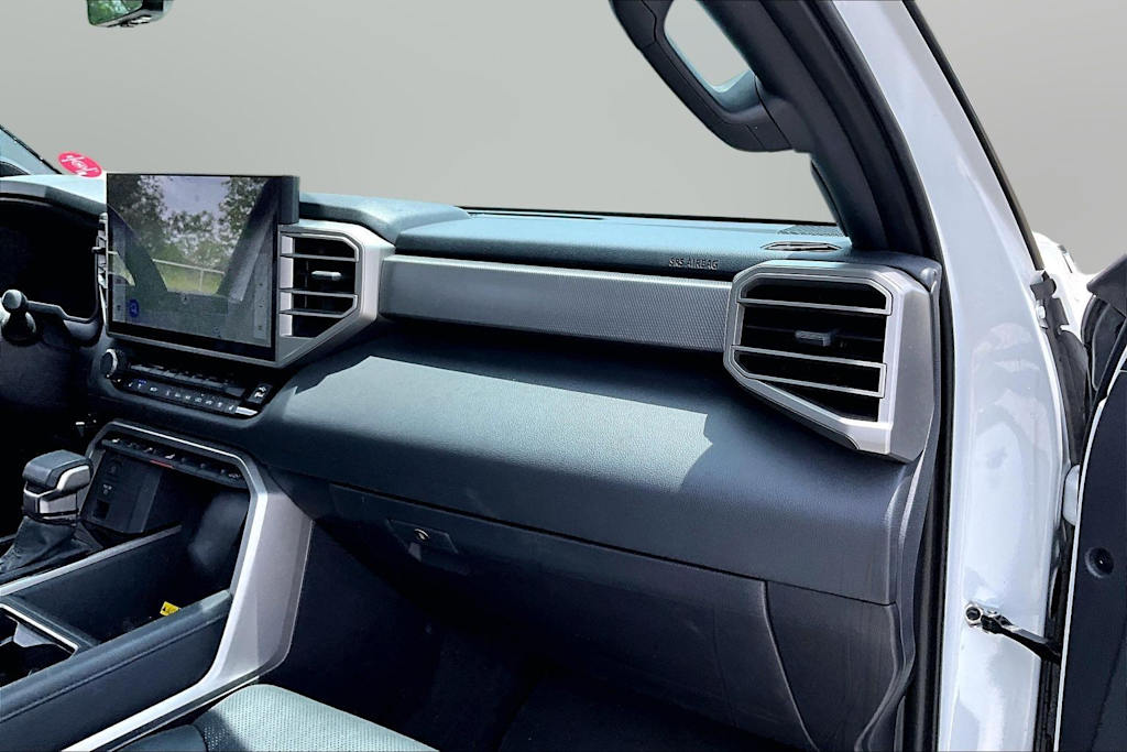 Thumbnail: 2025 Toyota Tundra - 18