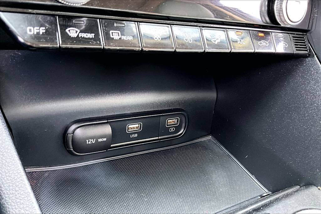 Thumbnail: 2022 Kia K5 - 23