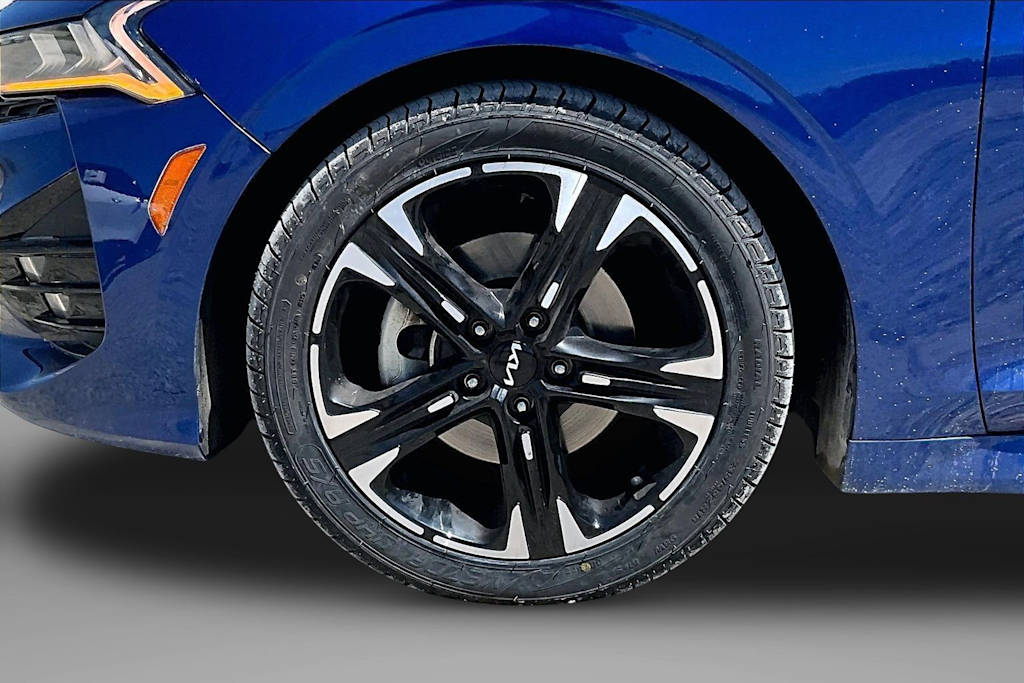 Thumbnail: 2023 Kia K5 - 7