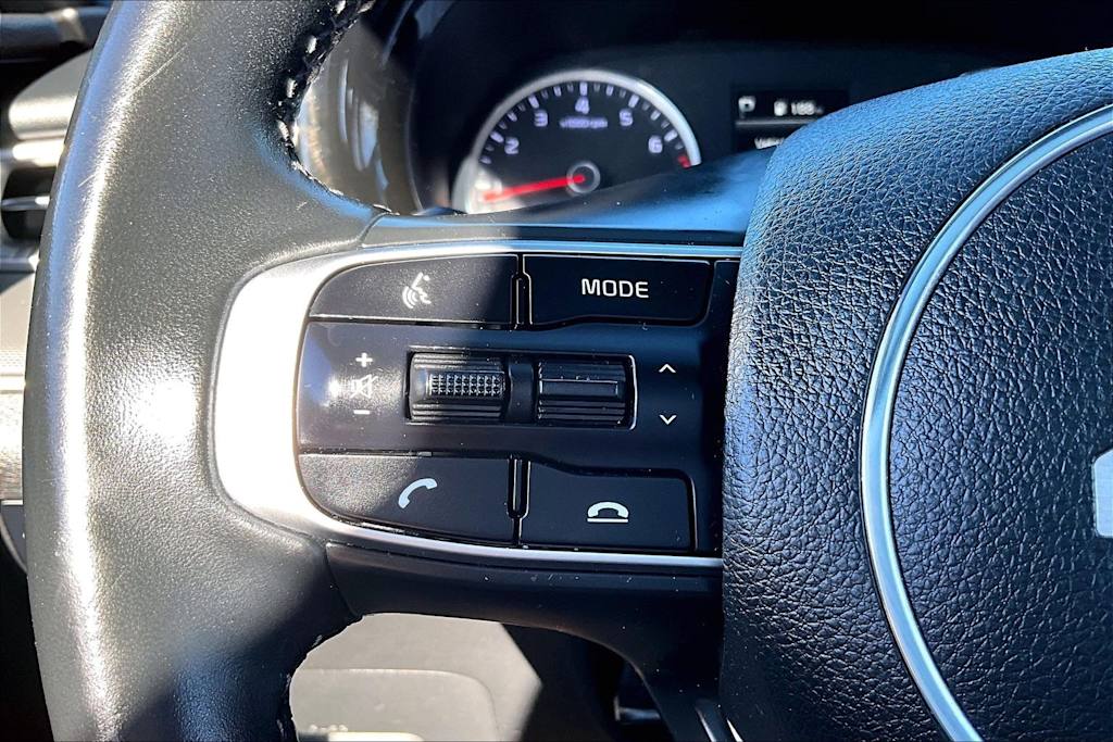 Thumbnail: 2022 Kia K5 - 23