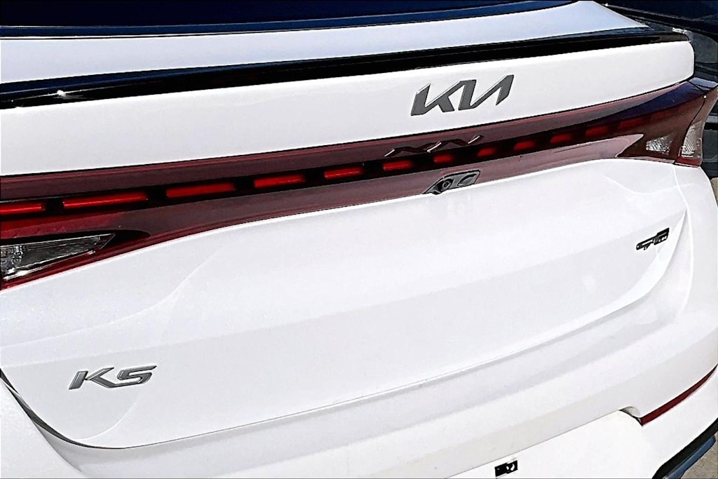 Thumbnail: 2022 Kia K5 - 6