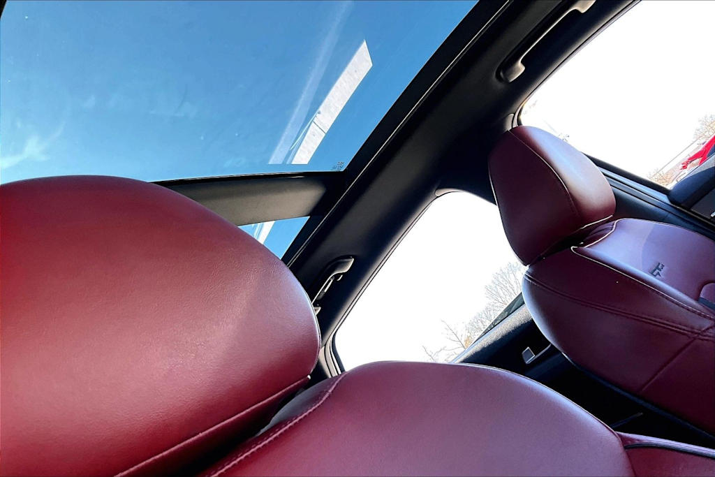 Thumbnail: 2022 Kia K5 - 10