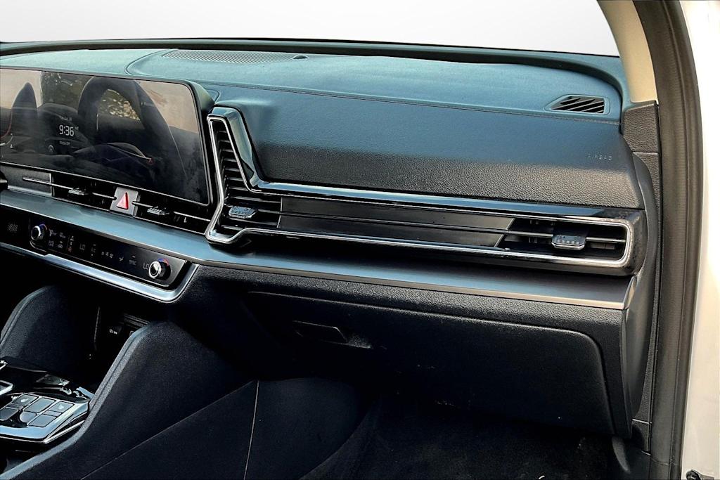 Thumbnail: 2023 Kia Sportage - 12