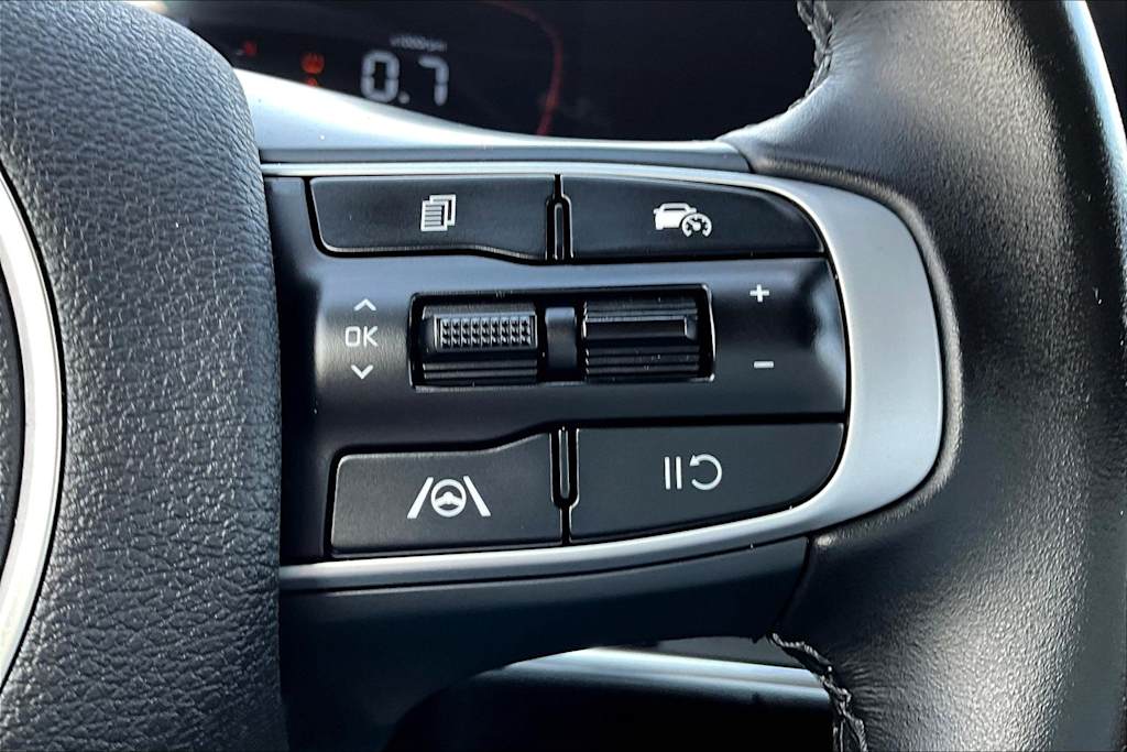 Thumbnail: 2023 Kia Sportage - 23