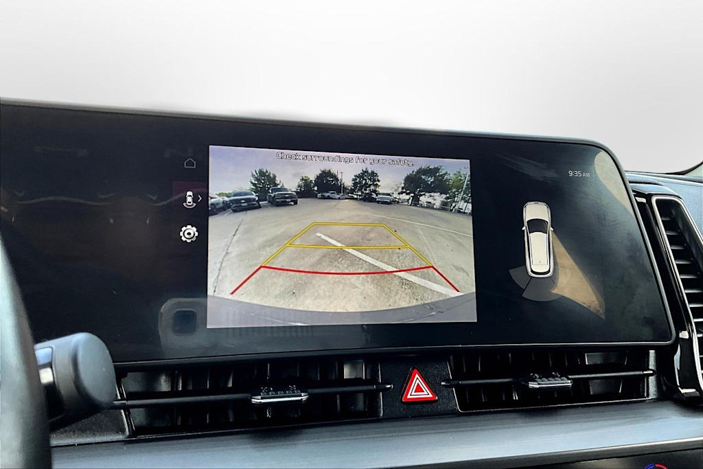 Thumbnail: 2023 Kia Sportage - 24