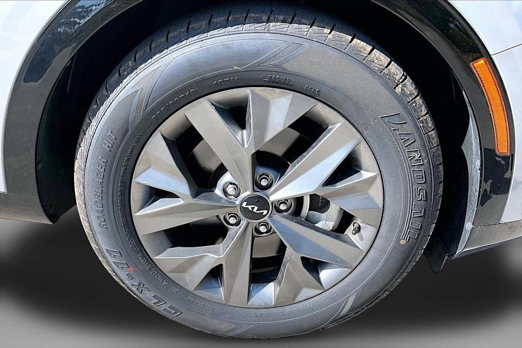 Thumbnail: 2024 Kia Sportage - 6