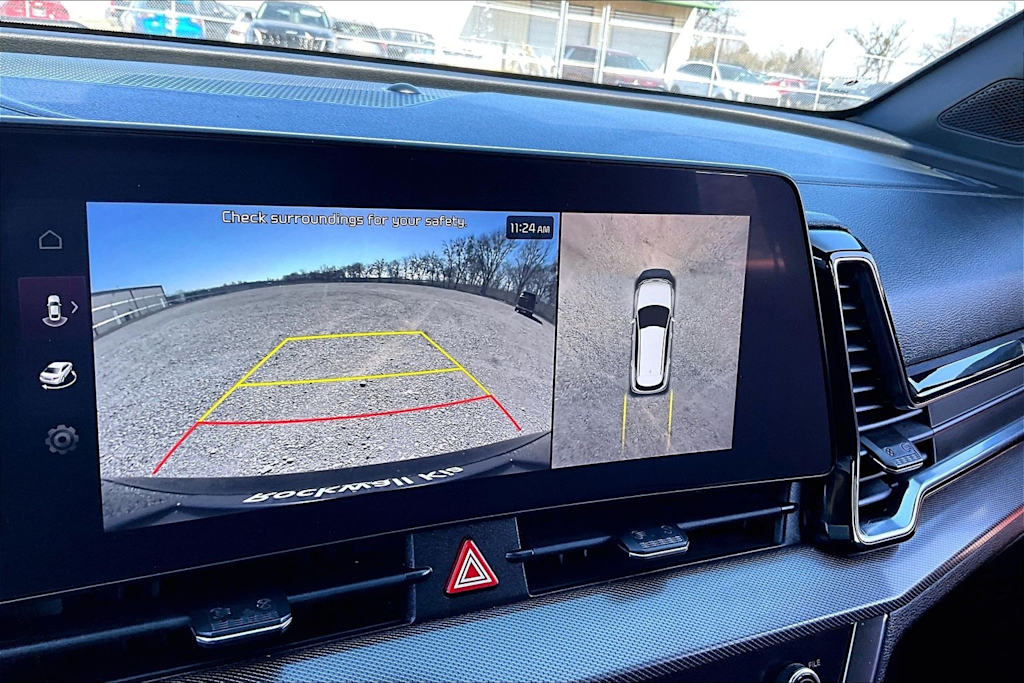 Thumbnail: 2023 Kia Sportage - 24