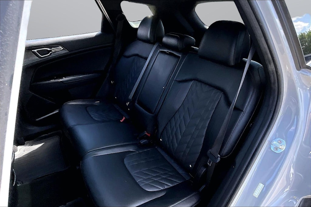 Thumbnail: 2023 Kia Sportage - 10