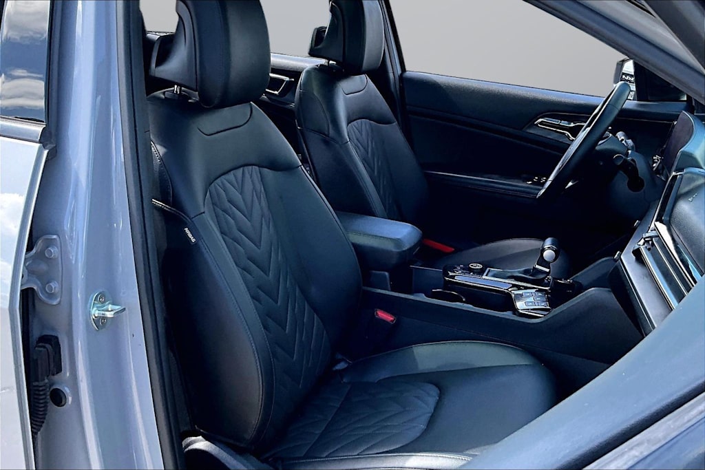 Thumbnail: 2023 Kia Sportage - 8