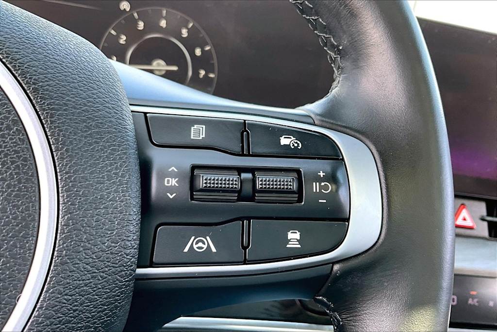 Thumbnail: 2023 Kia Sportage - 22