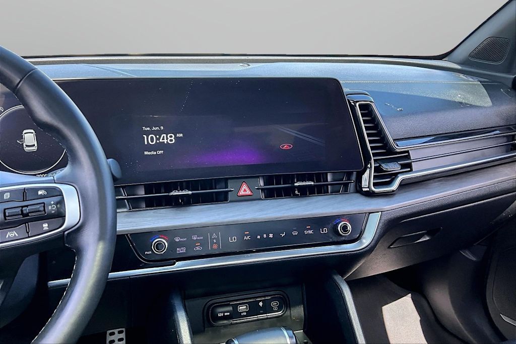 Thumbnail: 2023 Kia Sportage - 12