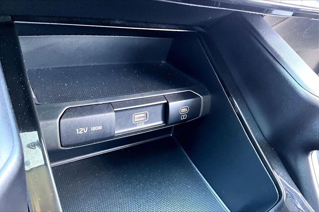 Thumbnail: 2024 Kia Telluride - 23