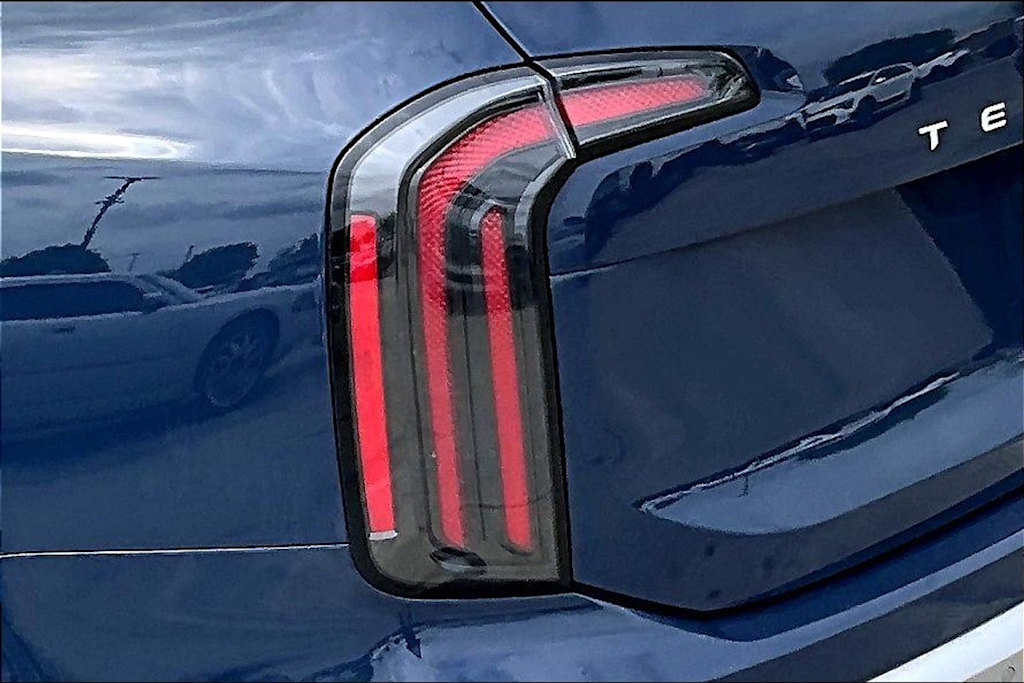 Thumbnail: 2023 Kia Telluride - 27