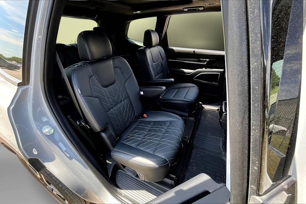 Thumbnail: 2025 Kia Telluride - 29
