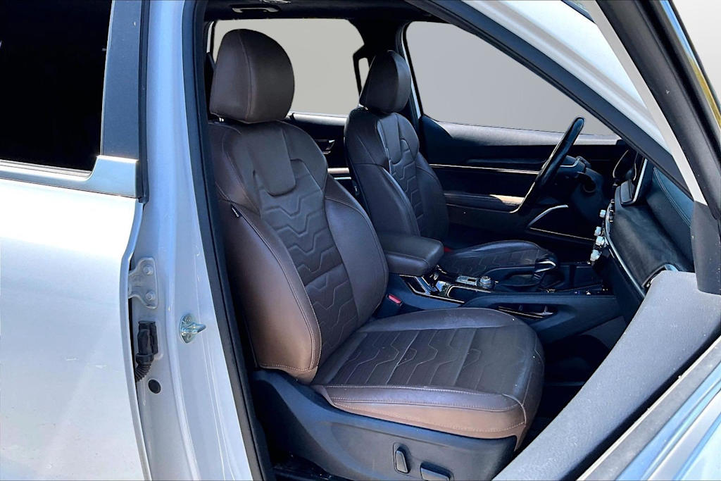 Thumbnail: 2020 Kia Telluride - 9