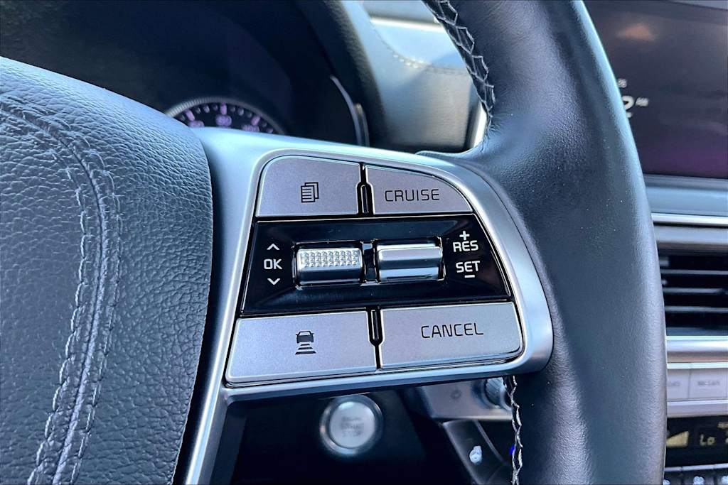 Thumbnail: 2022 Kia Telluride - 22