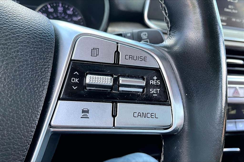 Thumbnail: 2020 Kia Telluride - 23