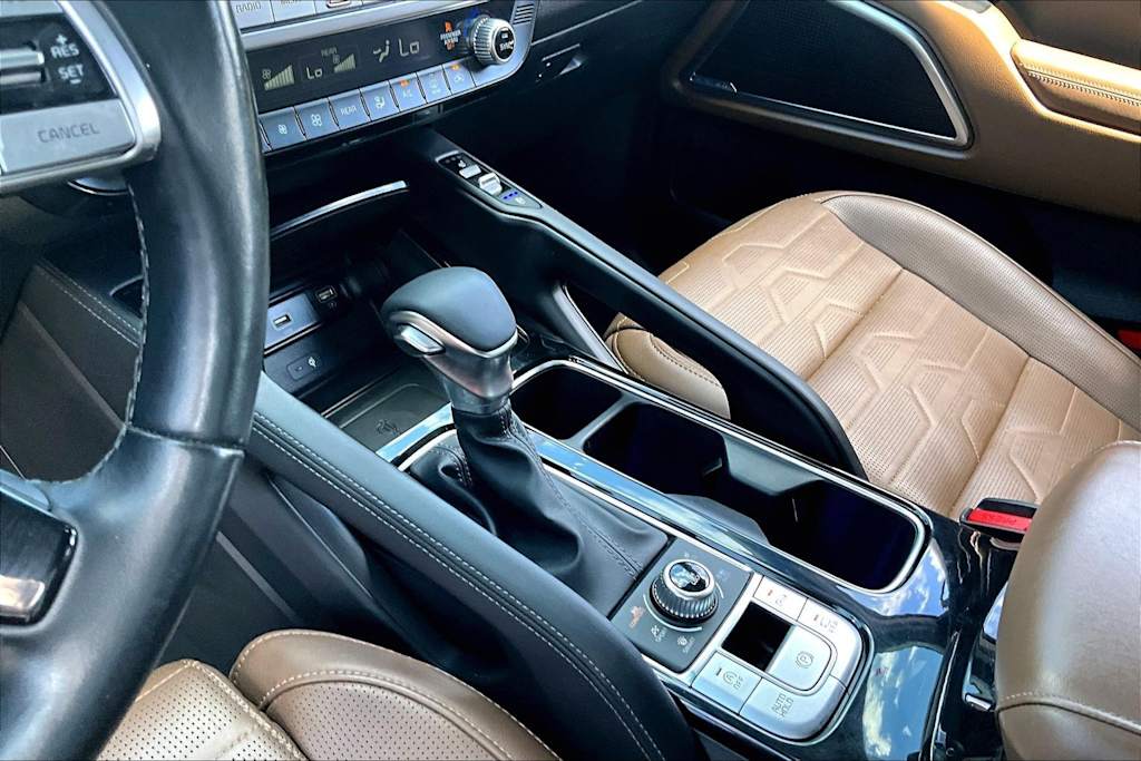 Thumbnail: 2020 Kia Telluride - 15