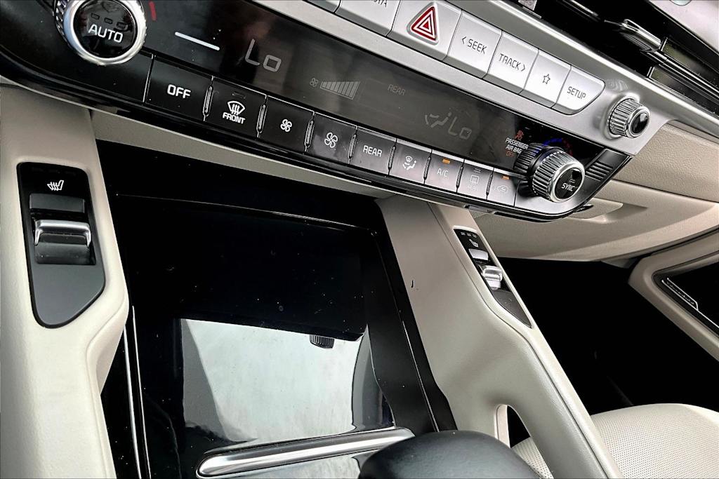 Thumbnail: 2024 Kia Telluride - 25