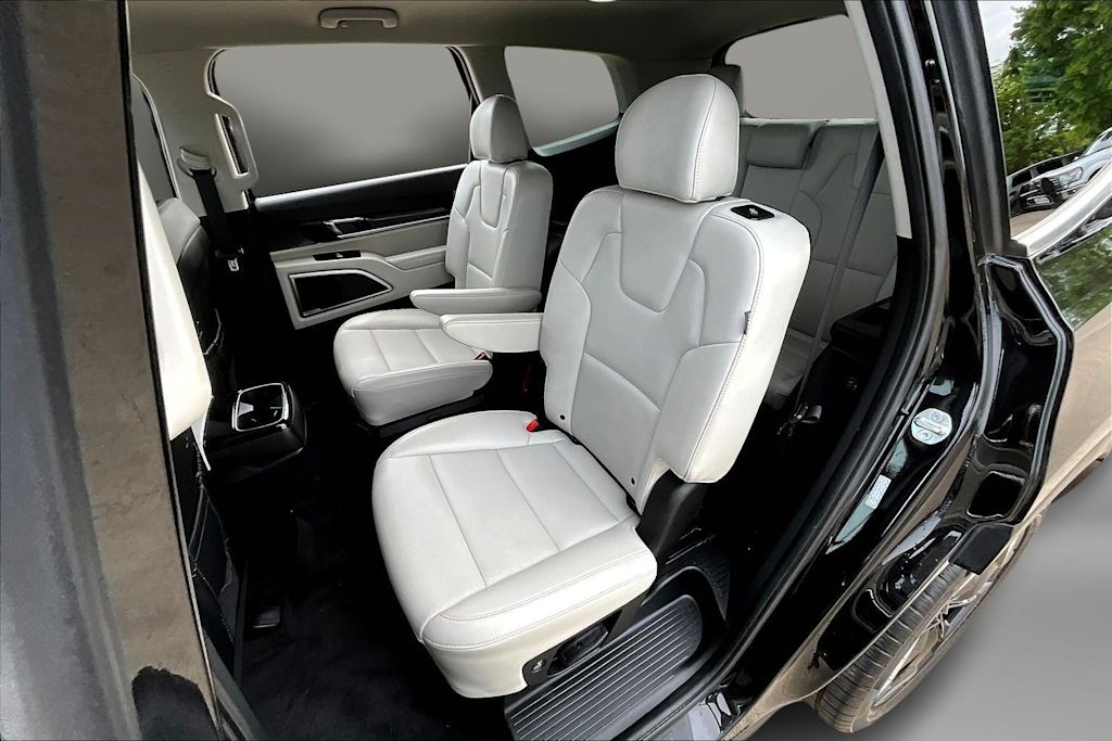 Thumbnail: 2024 Kia Telluride - 11