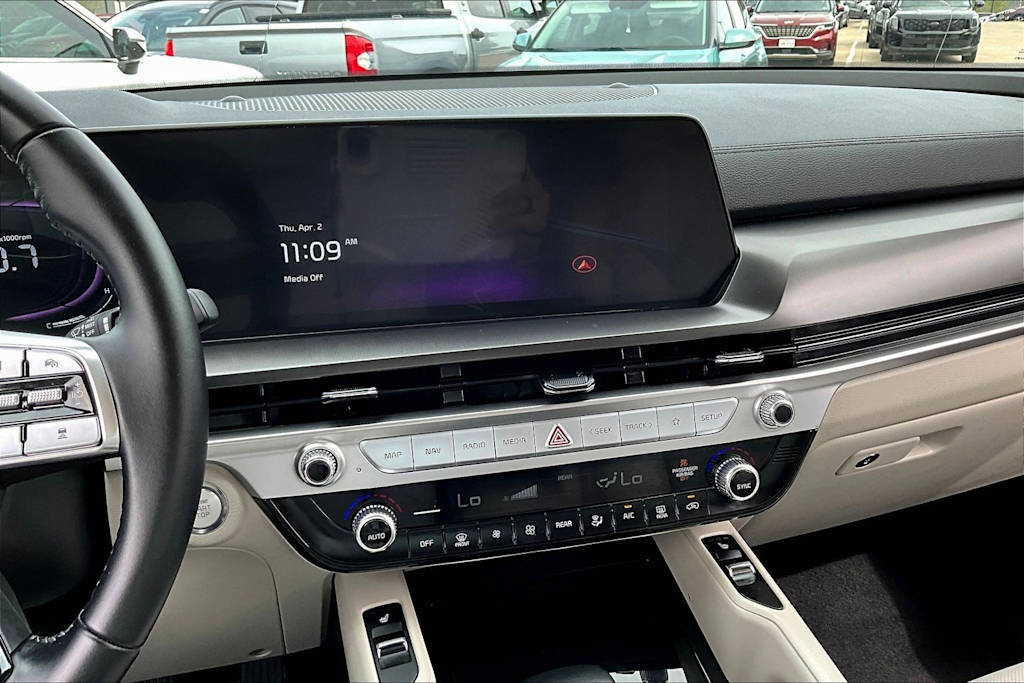 Thumbnail: 2024 Kia Telluride - 13