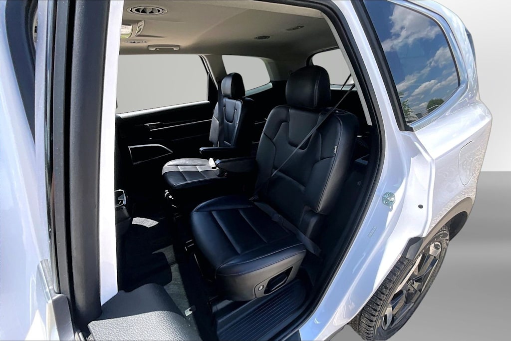 Thumbnail: 2024 Kia Telluride - 10