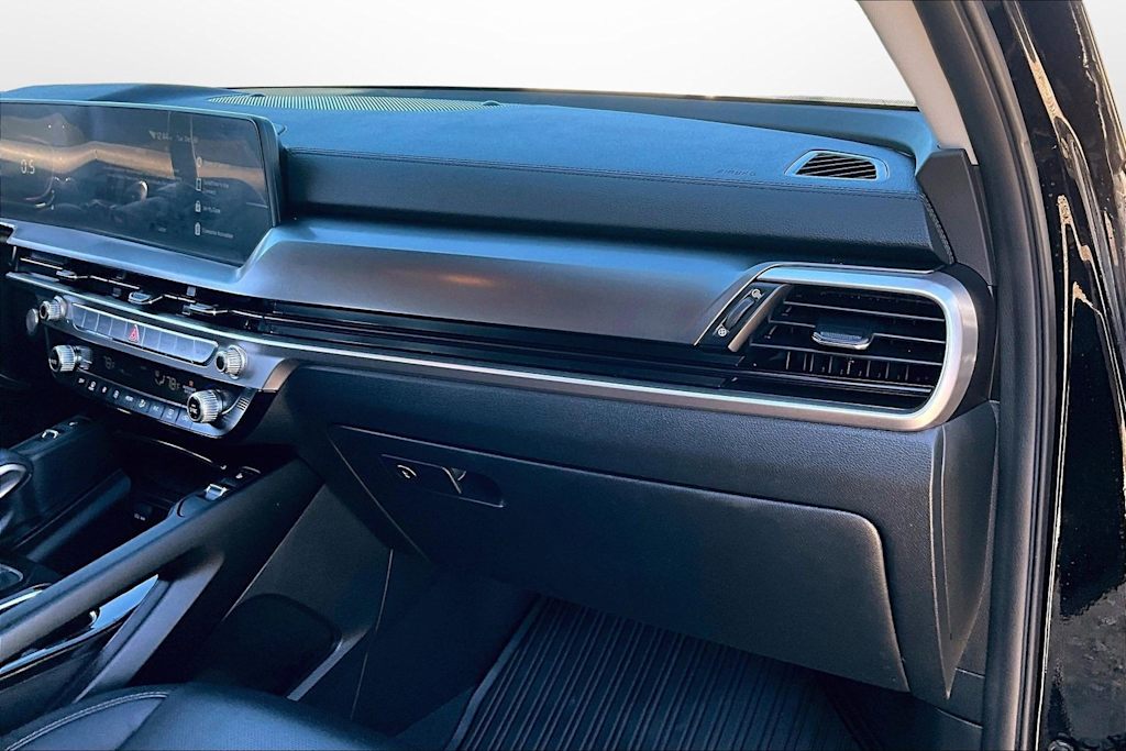 Thumbnail: 2023 Kia Telluride - 19