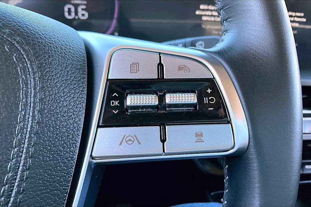 Thumbnail: 2023 Kia Telluride - 24