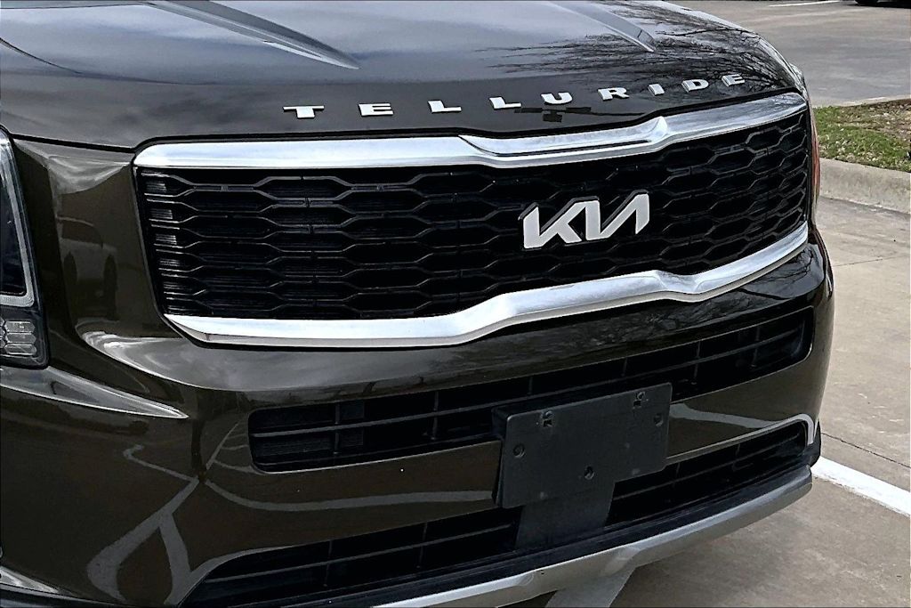 Thumbnail: 2022 Kia Telluride - 29