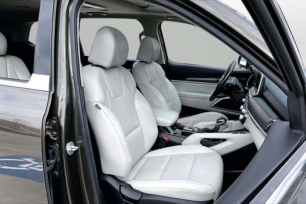 Thumbnail: 2022 Kia Telluride - 9