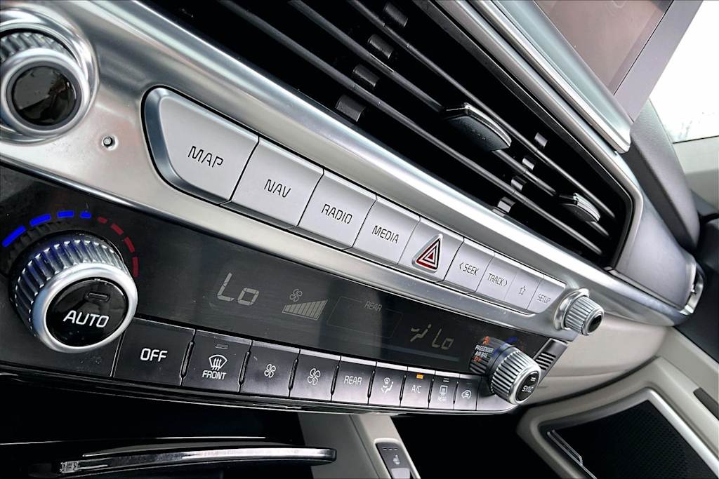 Thumbnail: 2022 Kia Telluride - 27