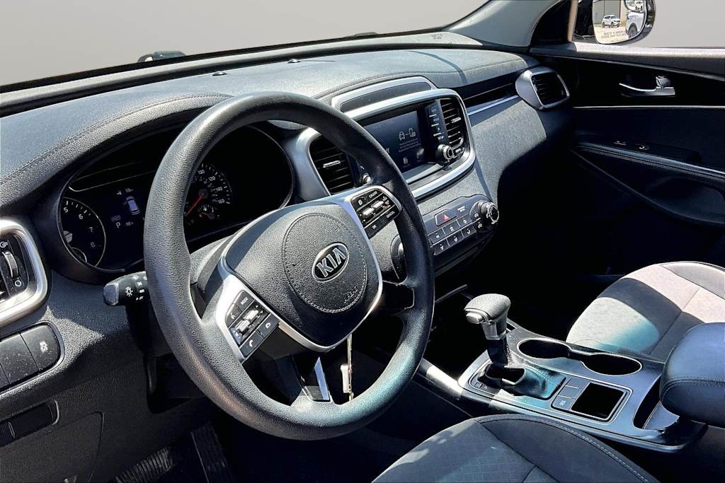 Thumbnail: 2020 Kia Sorento - 7
