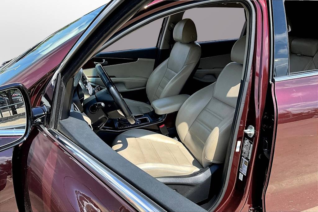 Thumbnail: 2018 Kia Sorento - 11