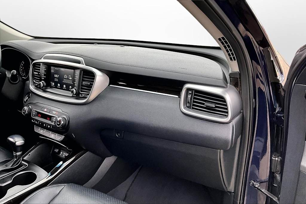 Thumbnail: 2020 Kia Sorento - 13
