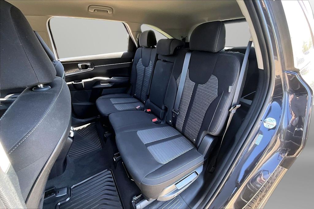 Thumbnail: 2026 Kia Sorento - 10