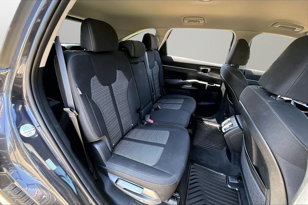 Thumbnail: 2026 Kia Sorento - 27